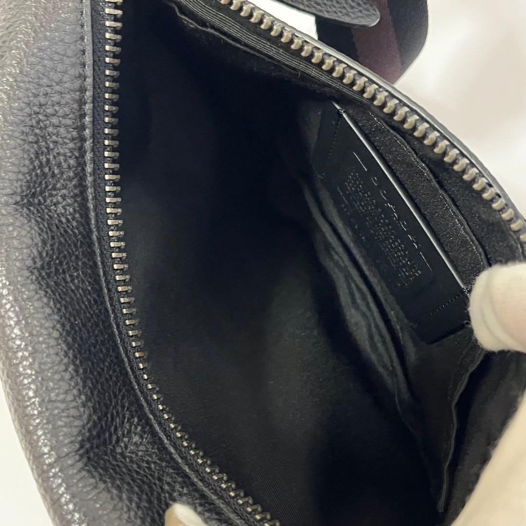美品✨コーチ　トンプソン　ボディバッグ　ウエストバッグ　シボ革レザー　黒色