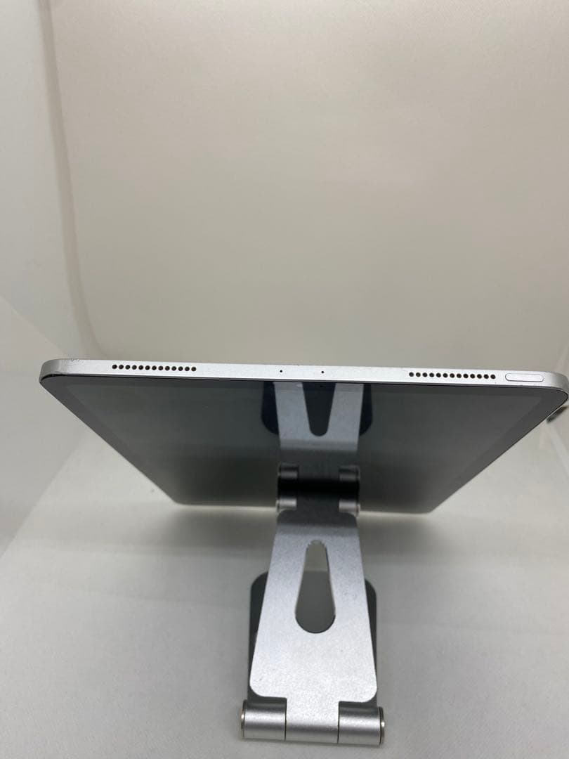 ジャンク品Ipad Pro 11インチ(第1世代) 256GB.KYD6M