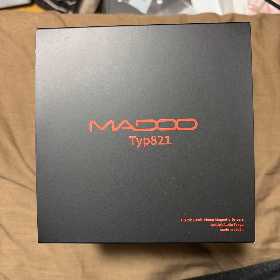 イヤホン madoo typ821