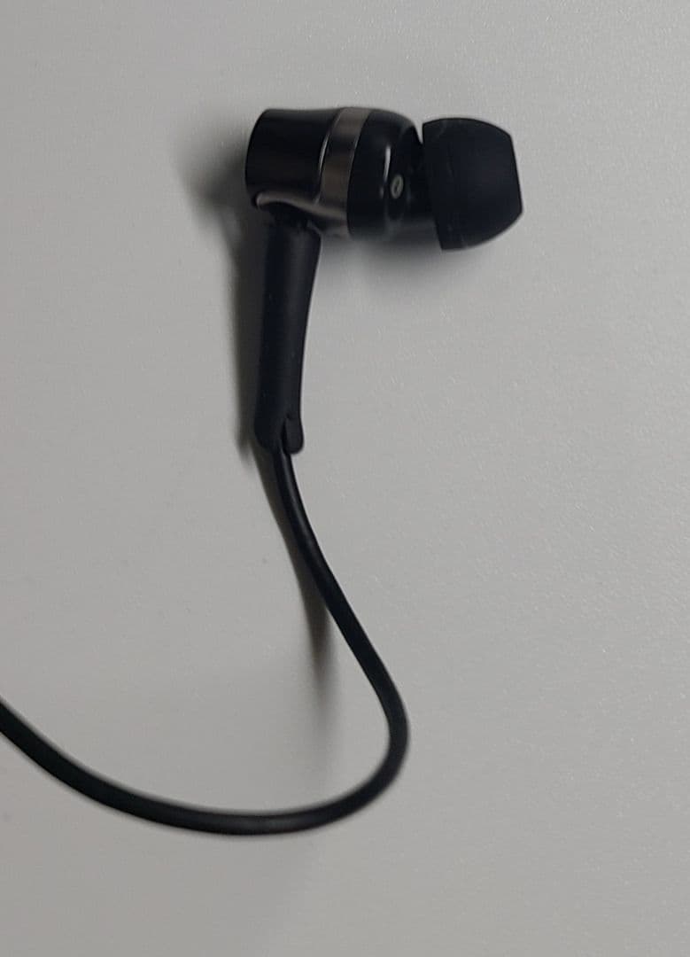 17点セット イヤホン イヤーピース イヤホンケース 3.5mm変換ケーブル