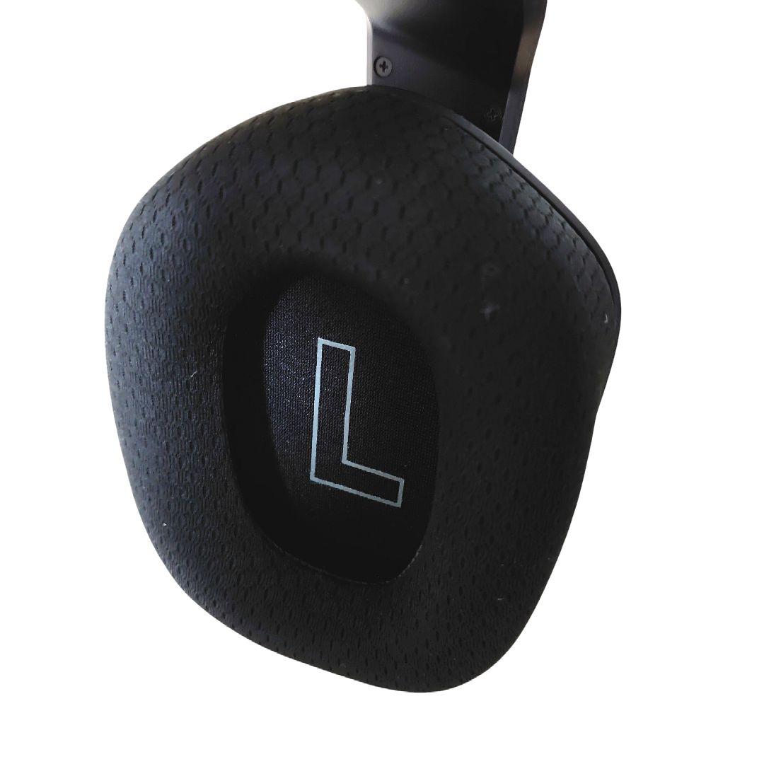 未使用　Logicool G733 ブラック（レシーバー・マイク完備）即購入OK