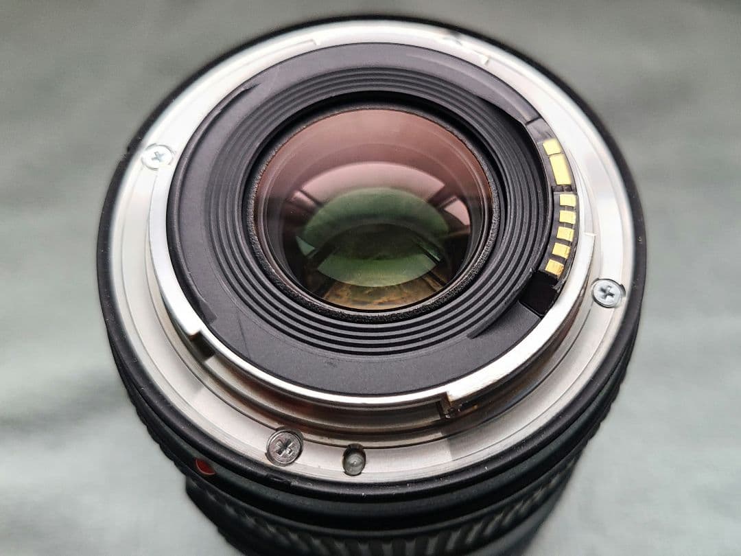 キヤノン EF16-35mm F4L IS USM