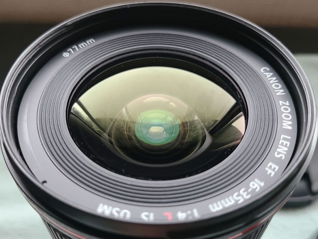 キヤノン EF16-35mm F4L IS USM