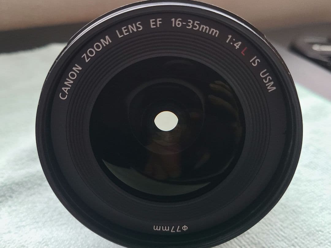 キヤノン EF16-35mm F4L IS USM