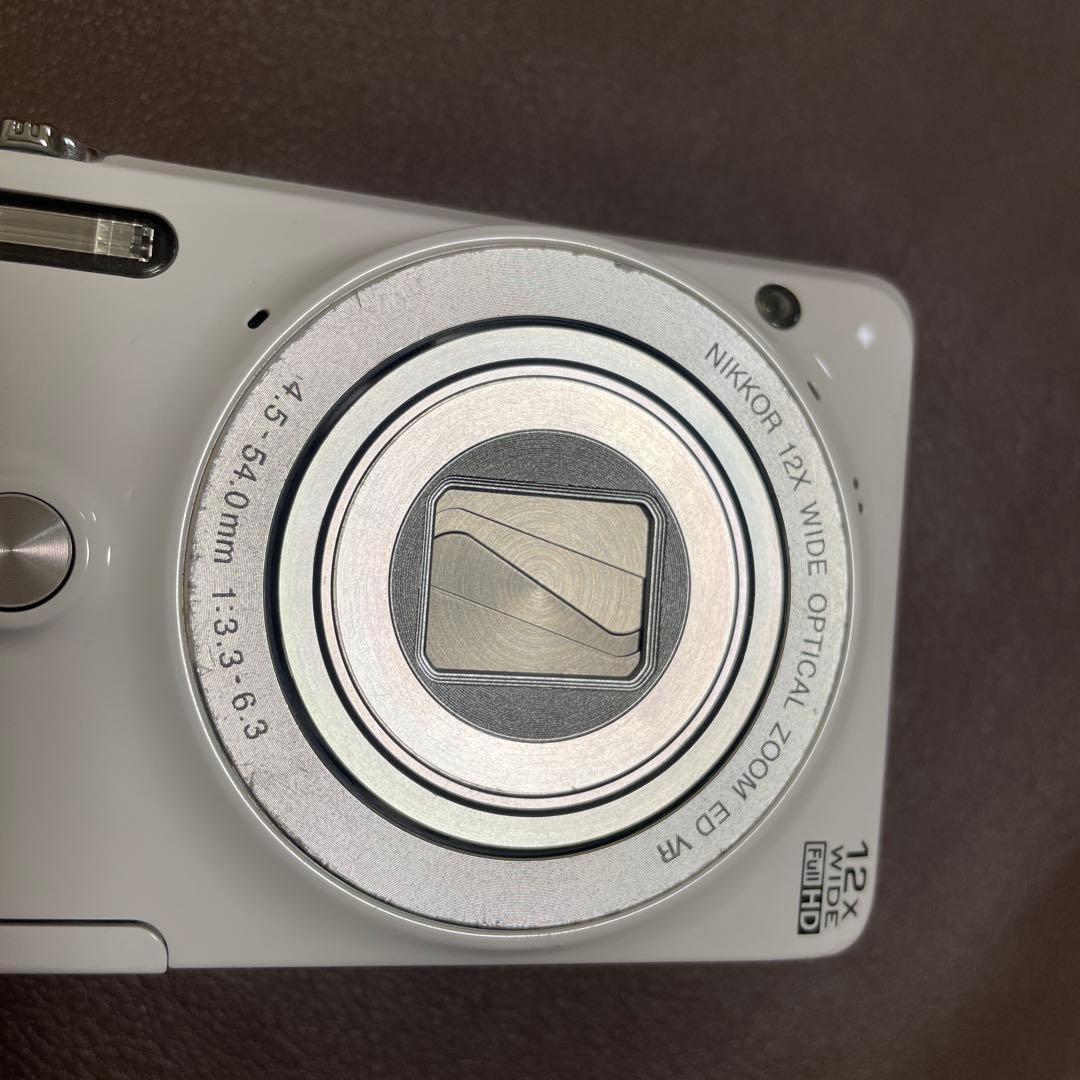 Nikon COOLPIX S6900 ホワイト　デジタルカメラ