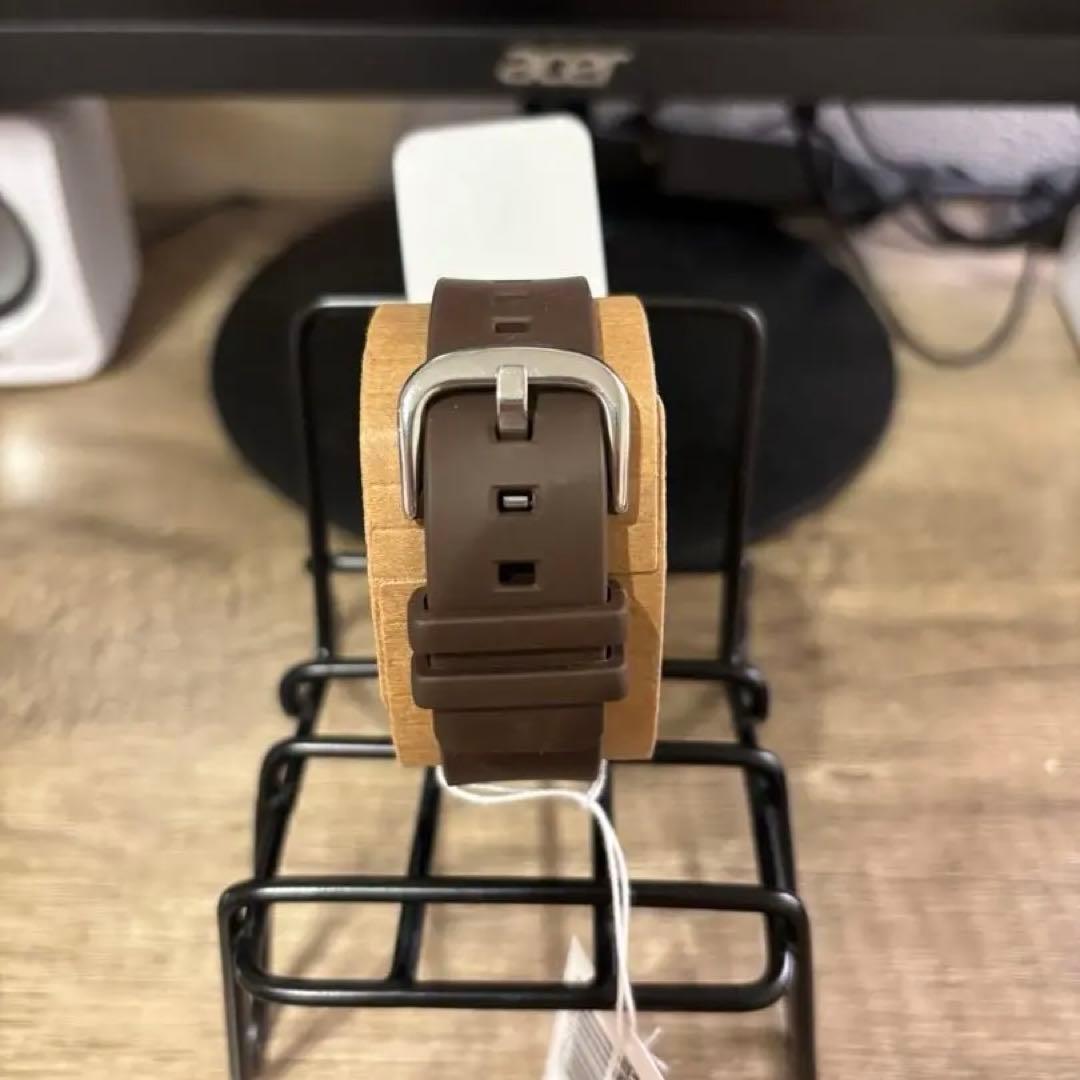 新品同様　CASIO BABY-G BGA-2510-5AJ 電波時計　ソーラー