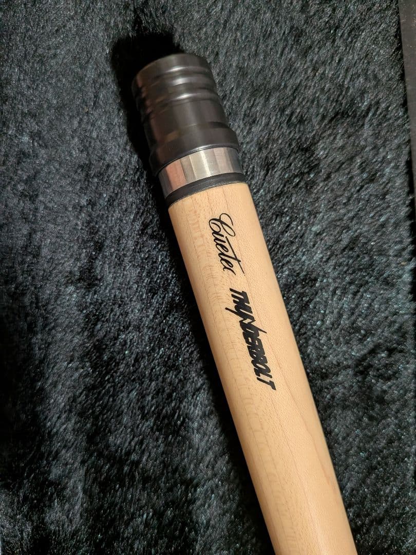 キューテック ビリヤードキュー （ケース付き）