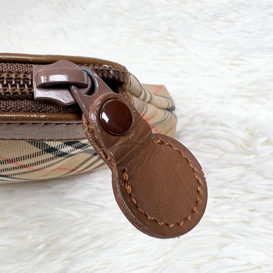 バーバリー Burberrys ノバチェック ポーチ 月桂樹 シャドーホース