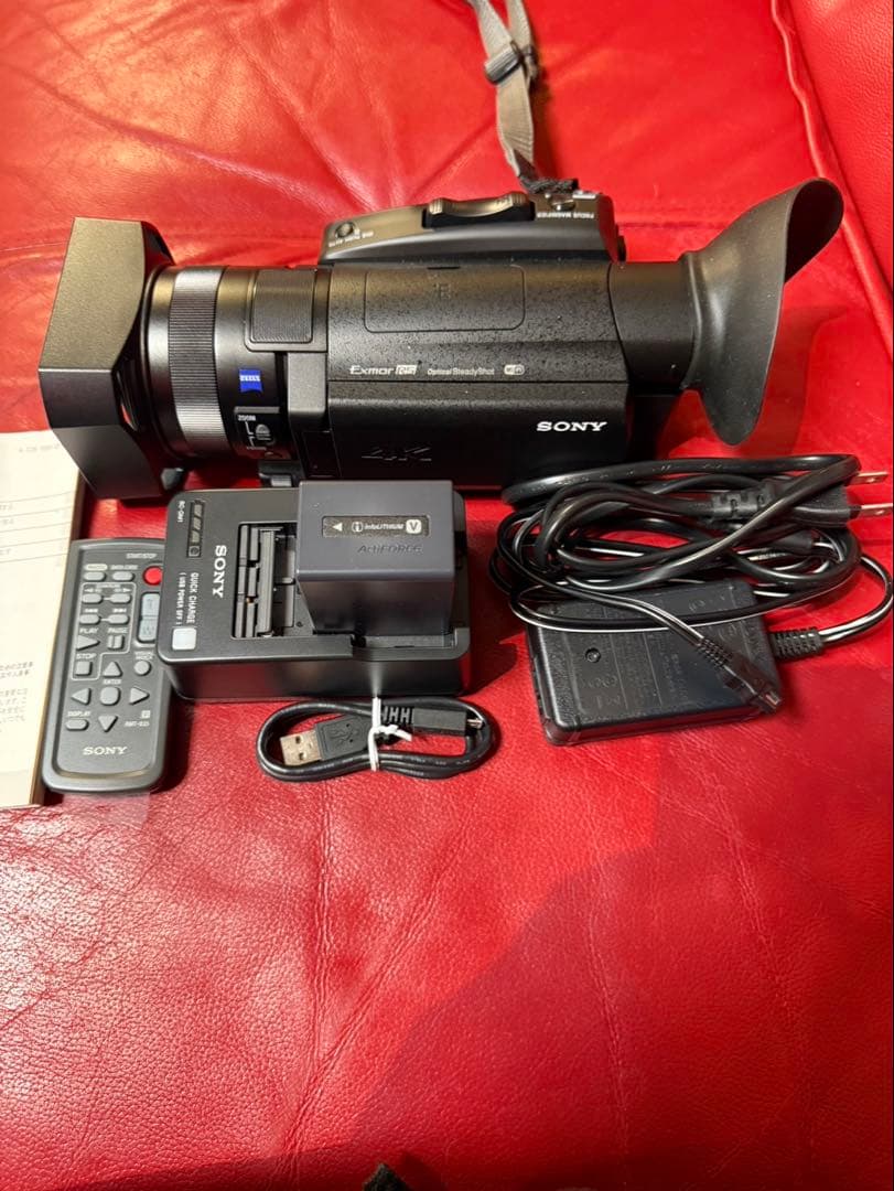 SONY FDR-AX700 4Kビデオカメラ 本体 +専用三脚