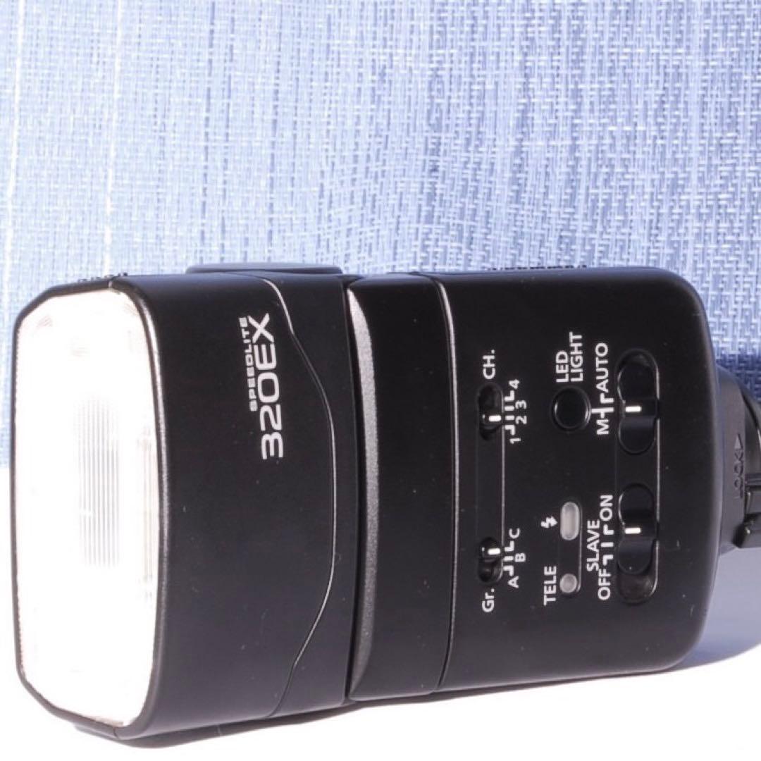 スマホ転送♥️Canon.EOS Kiss X5 レンズキット♥️ストロボ付き！