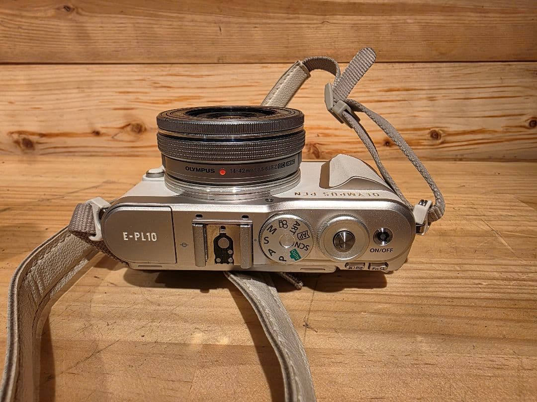 OLYMPUS オリンパス PEN E-PL9