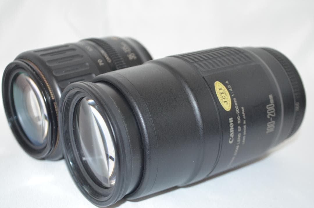 美品 【Canon EOS Kiss X10 ダブルレンズ】 Wi-Fi搭載