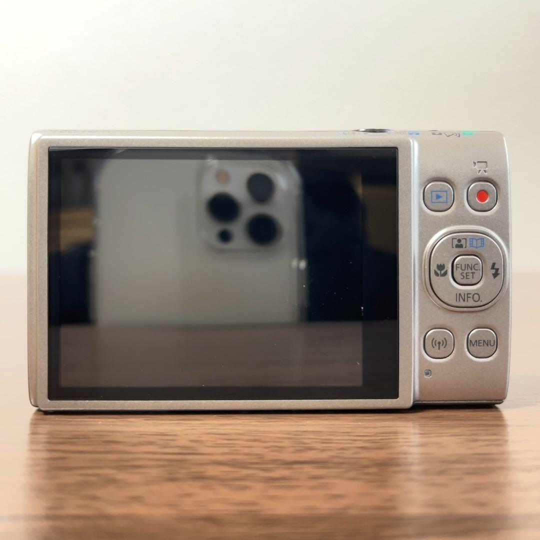 【極美品】 Canon IXY650 新品充電器 純正バッテリー ケース等付き