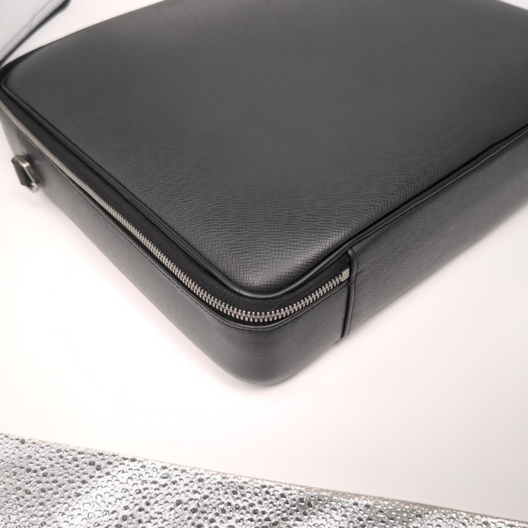 良品✨ルイヴィトン ビジネスバッグ タイガ レザー グレー HC