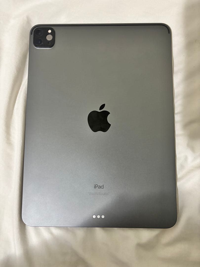 iPad Pro 11インチ(第3世代)256GB 本体+combo touch