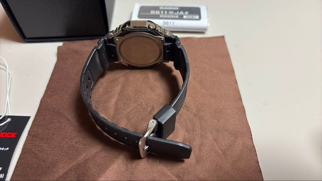 G-SHOCK GM-2100-1AJF シルバー 箱、取説付