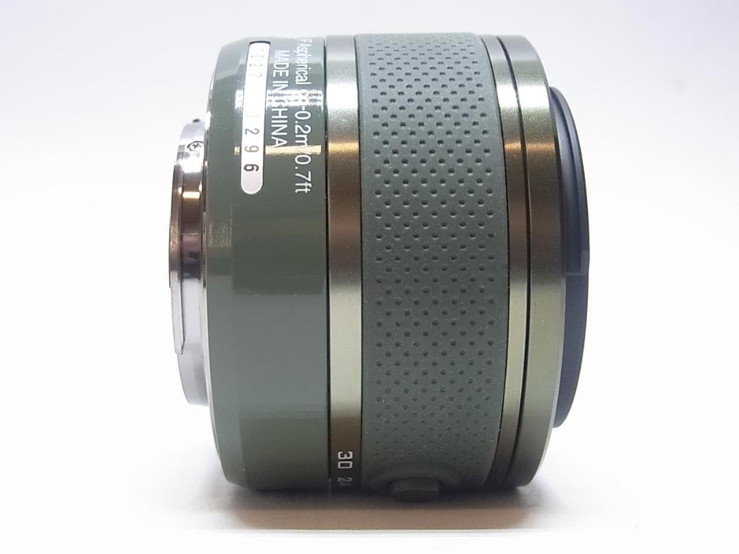 【カメラレンズ】ニコン1　Nikkor VR　10-30mm カーキ色