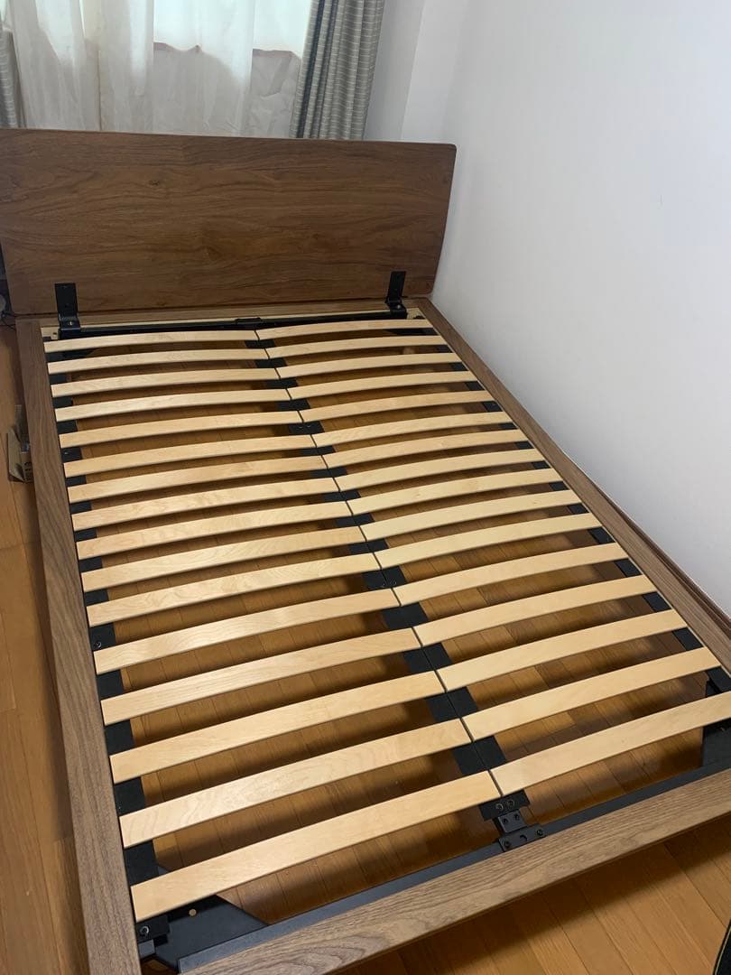 無印良品　ダブルベッドフレーム　ヘッドボード　ウォールナット