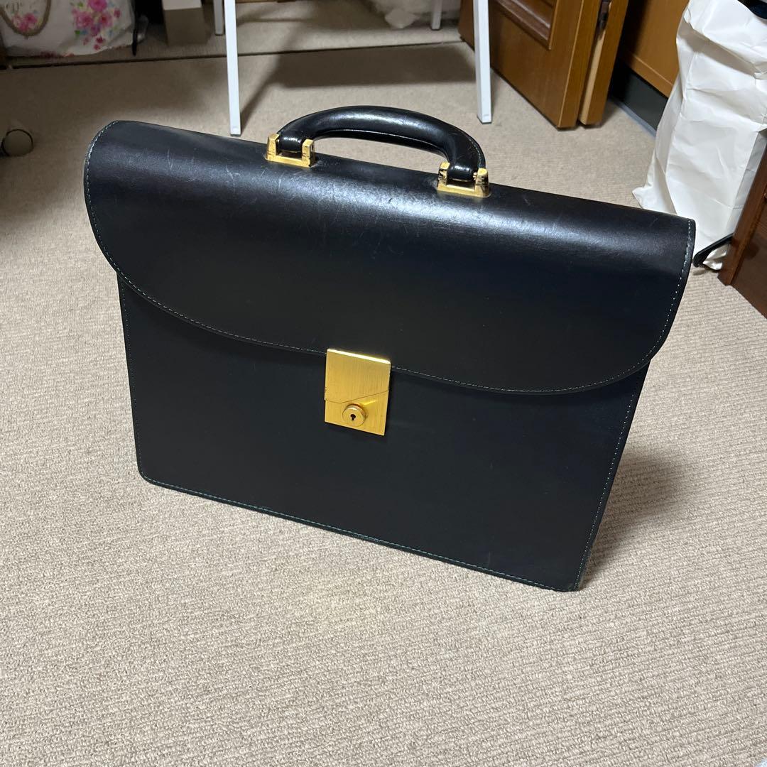 送料込みに変更　キタムラ　ビジネスバッグ　ブラックレザー　ダレスバッグ