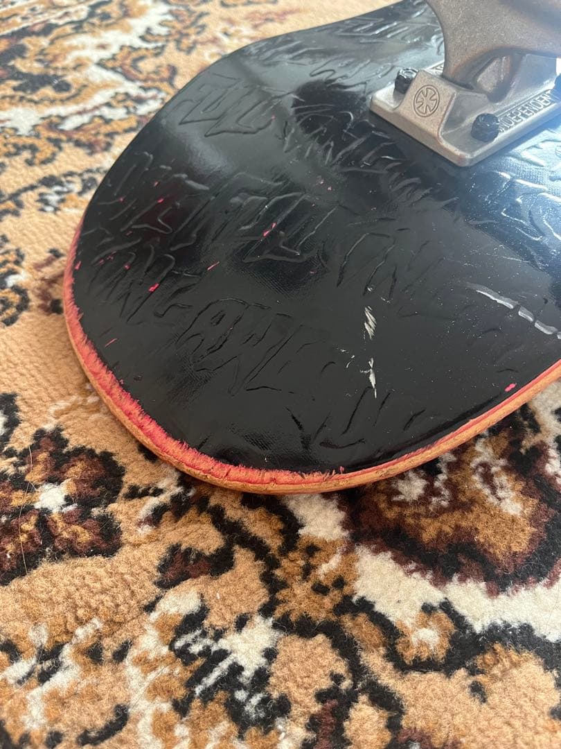 ファッキンオーサム　スケートボード　コンプリート　美品　値下げ可能