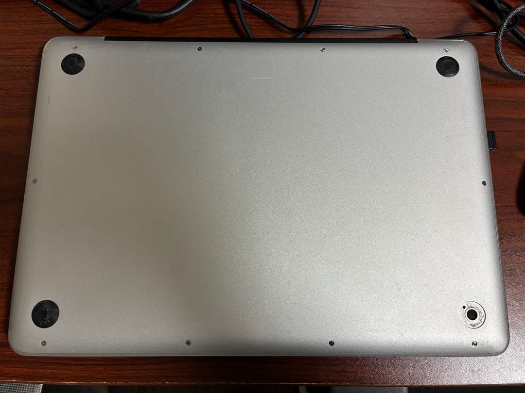 一部不具合ありMac Book Pro 13inch Mid2010箱付