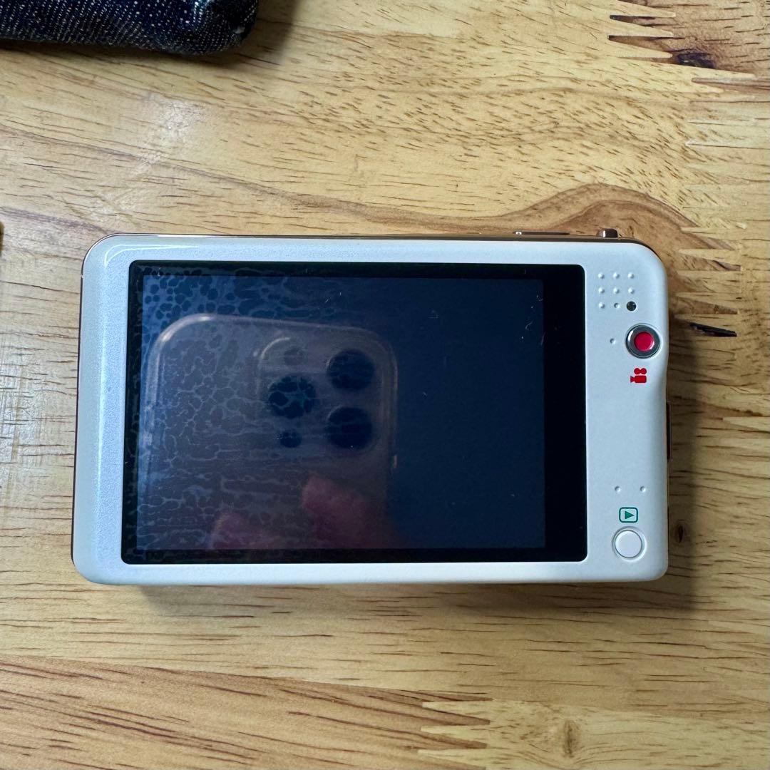 Panasonic DMC-FX80 ホワイト