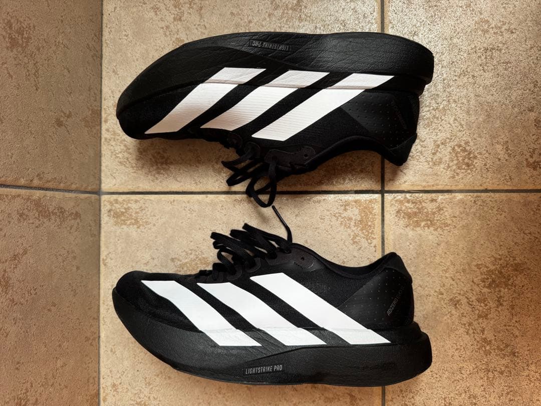 【タク】ADIZERO evo SL ブラック/ホワイト