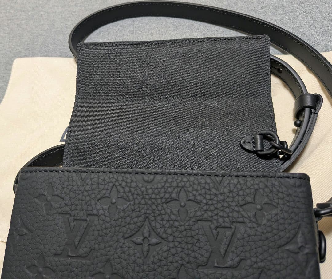 【新品未使用品】LOUIS VUITTON スティーマー M81746