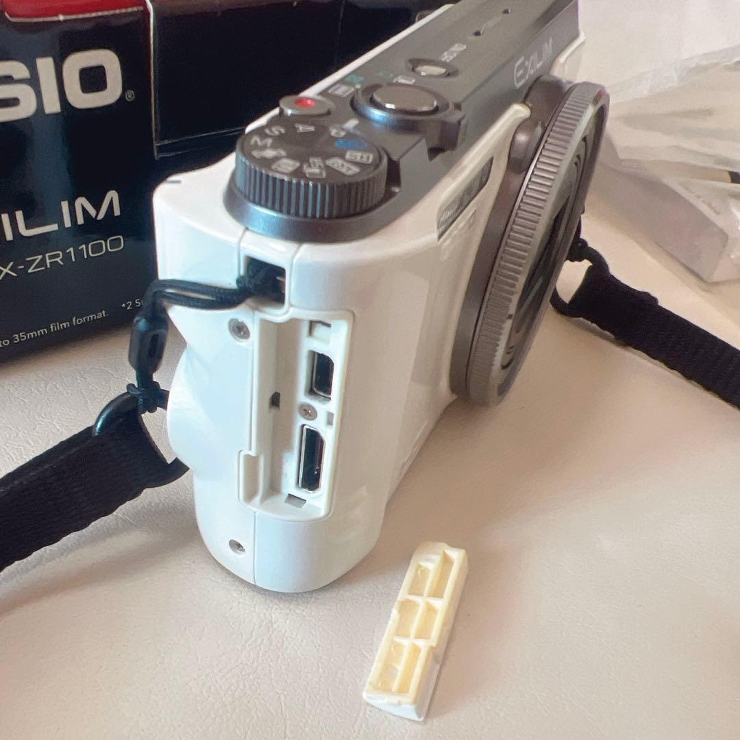 【美品】CASIO EX-ZR1100 ホワイト