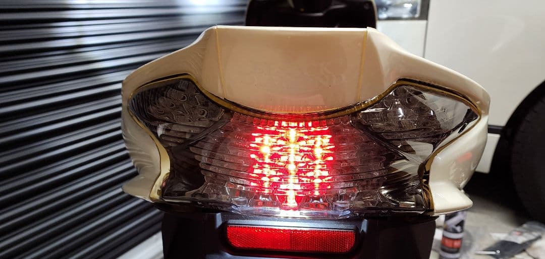 address アドレスv125s LEDテールランプ　ブレーキ (スモーク)