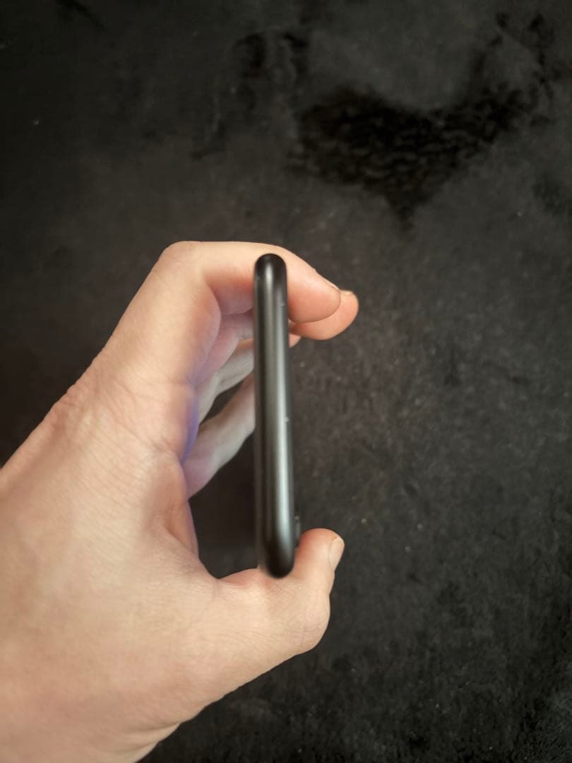 iPhone SE3 第3世代 128GB純正バッテリー90%ミッドナイト黒