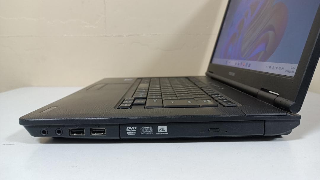 ⭐️ノートパソコンTOSHIBA Core i7 SSD128G メモリ8G