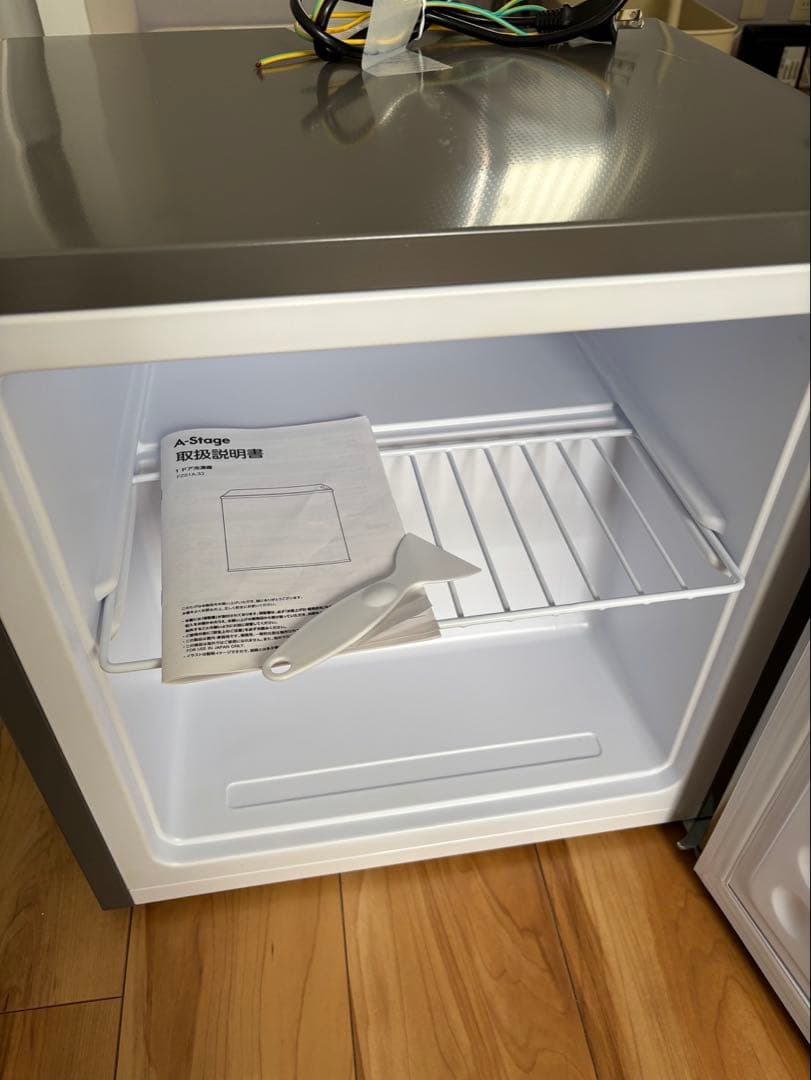 中古美品✳︎A-Singe コンパクト冷凍庫
