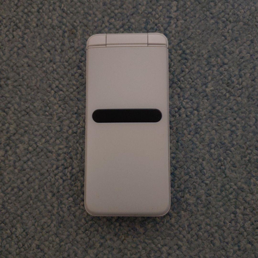 【評価700突破セール】au GRATINA(KYF42)SIMロック解除済