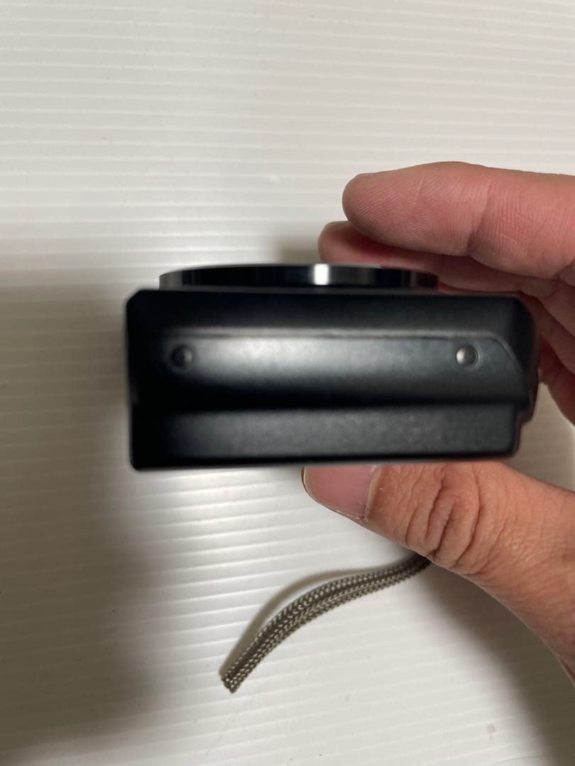 CASIO EX-H30 カメラ　カシオ