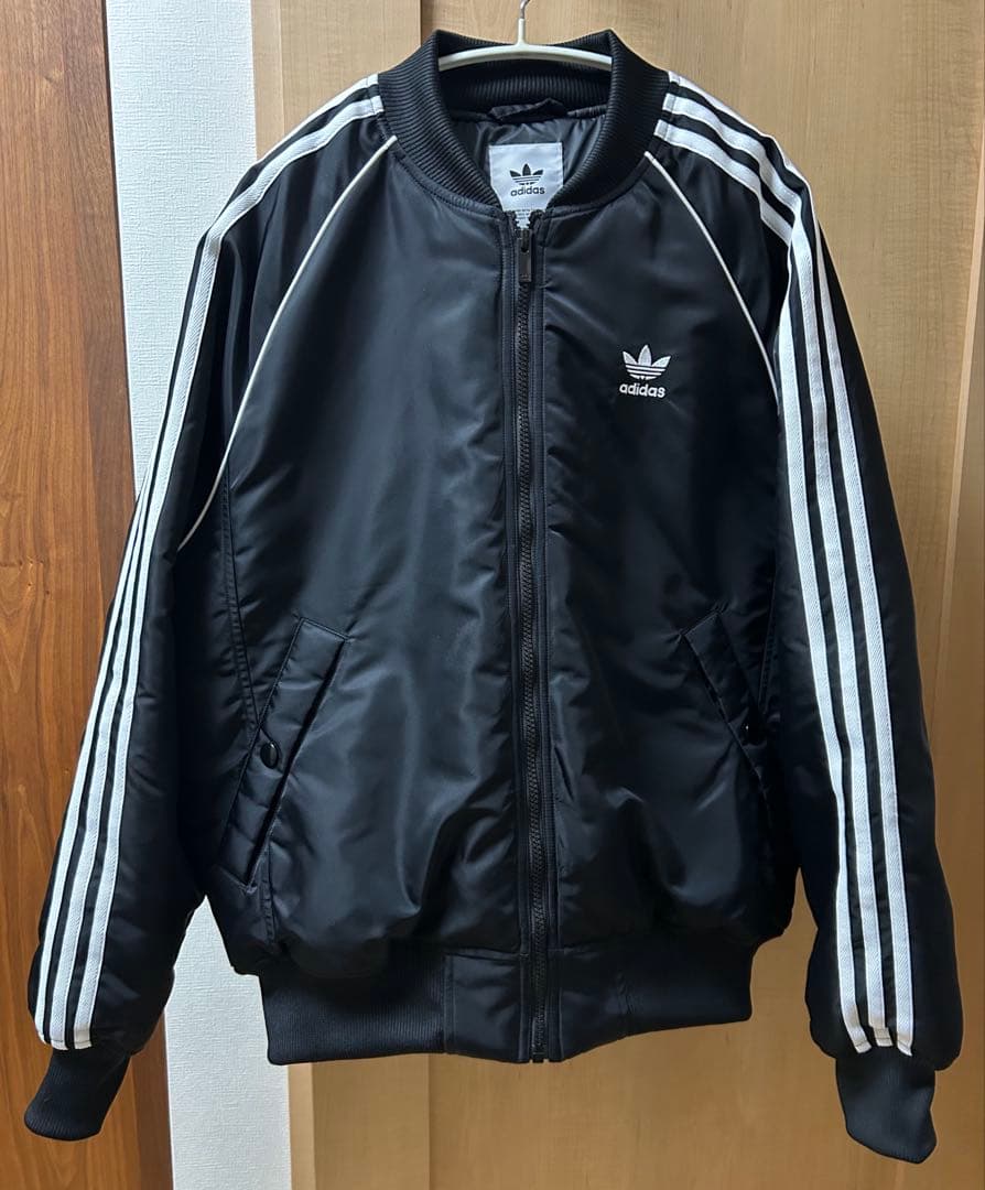 右*ロ様 ✨試着のみ✨adidas MA-1ジャケット