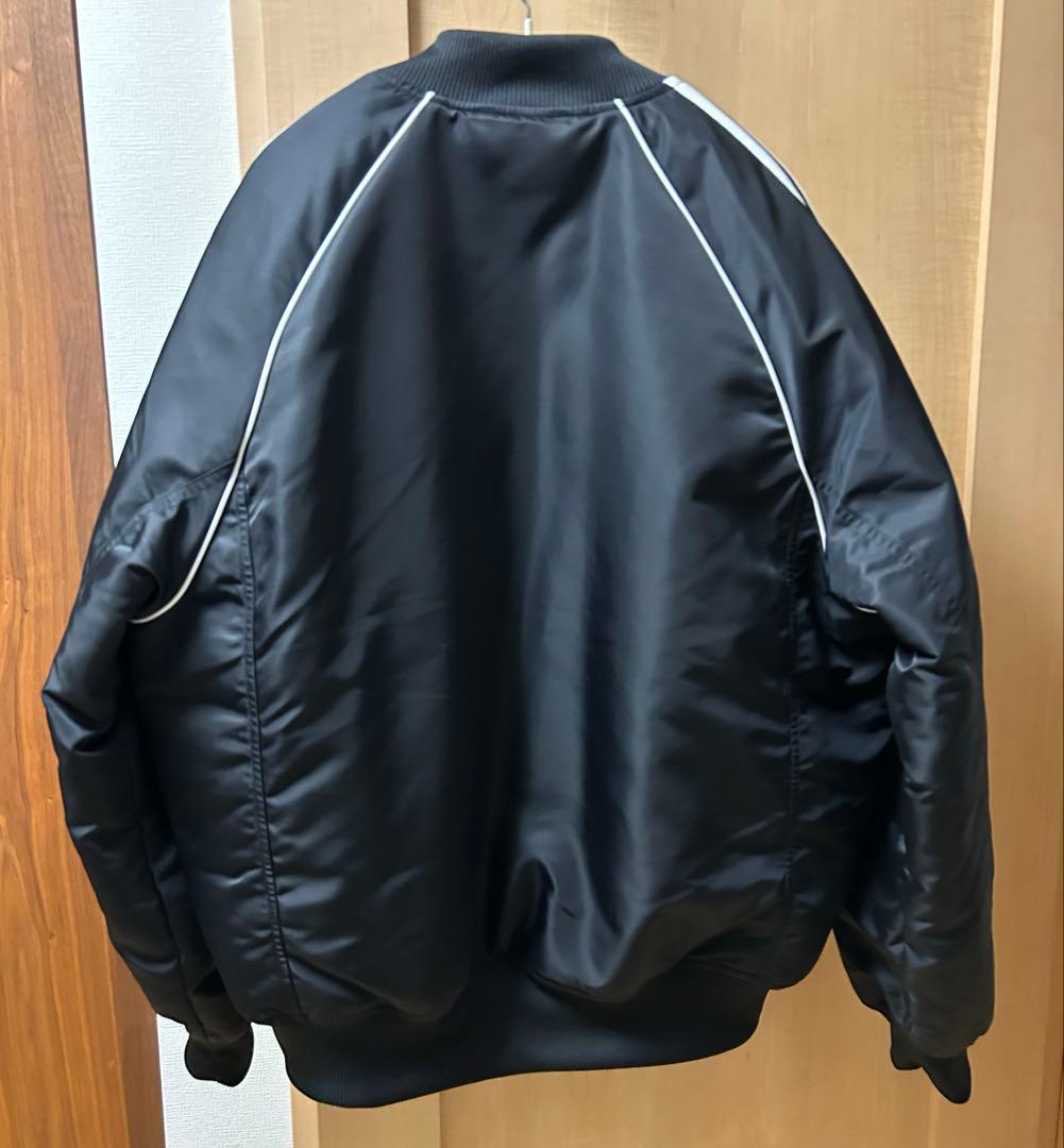右*ロ様 ✨試着のみ✨adidas MA-1ジャケット