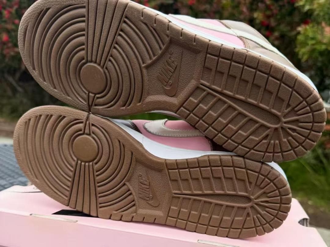 Stussy × Nike SB Dunk Low \"Cherry\" 27.5