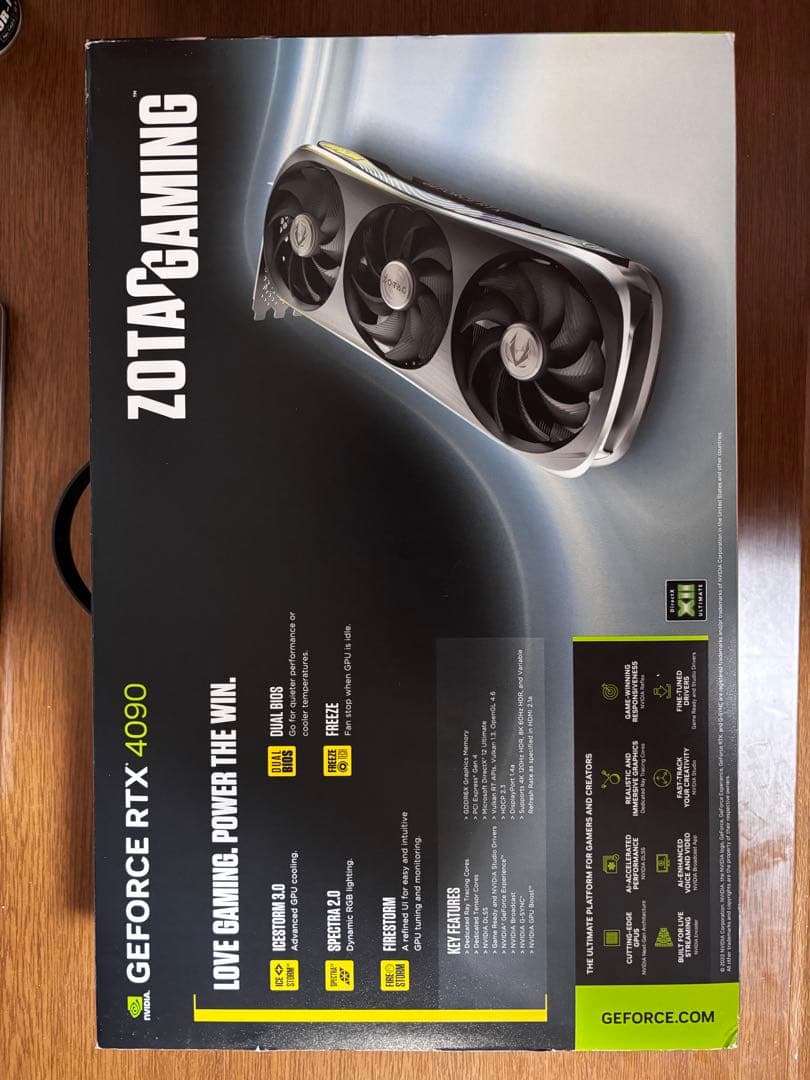 グラフィックボード・グラボ・ビデオカード ZOTAC GeForce RTX 4090 amp airo