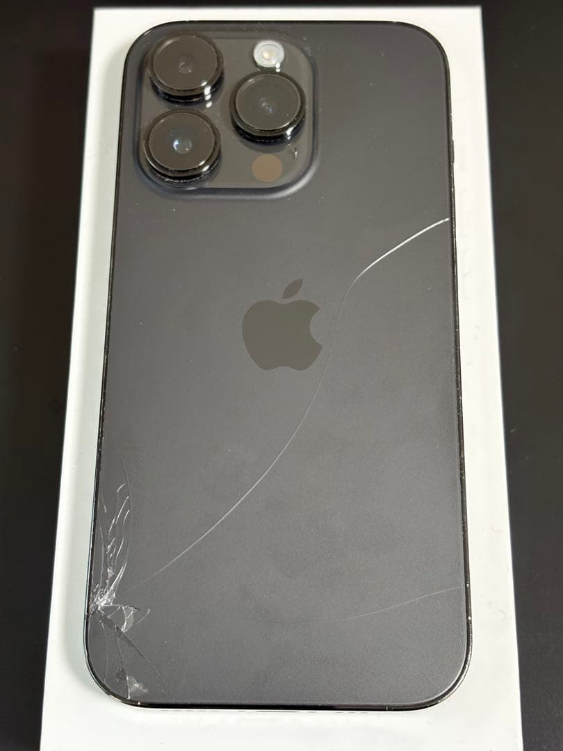 Apple iPhone 14 Pro スペースグレー 本体 背面割れ