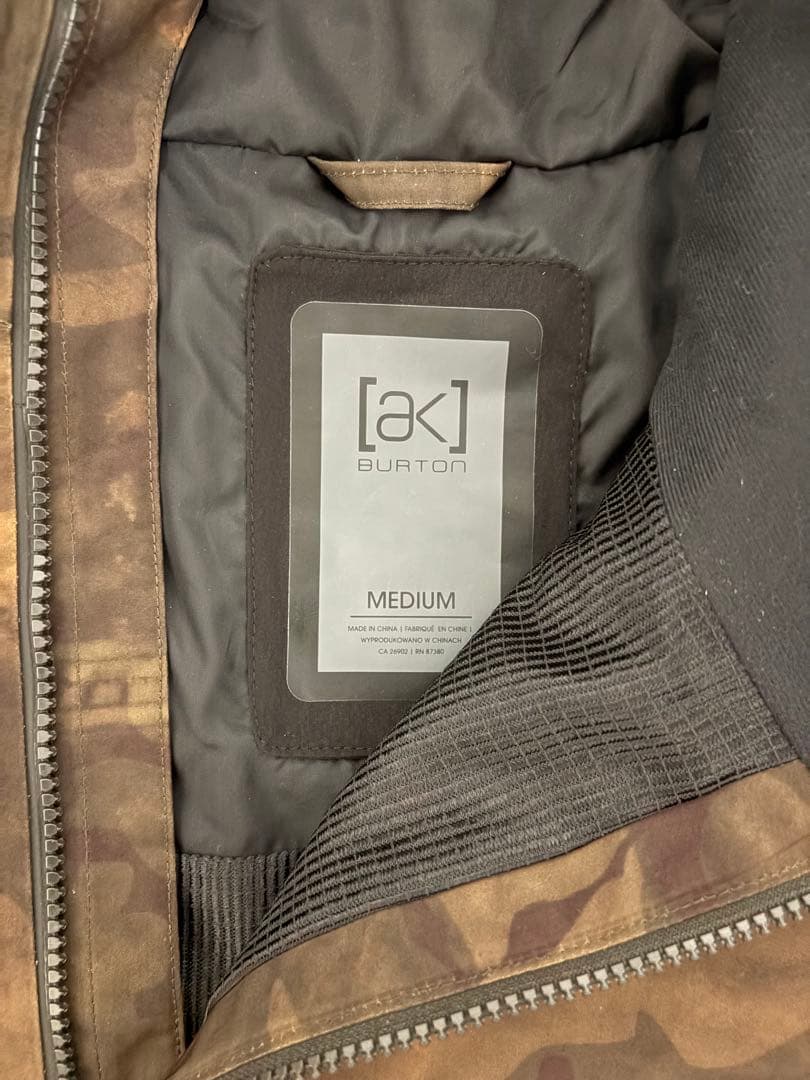 [ak] BURTON GORE-TEXスノーボードウェア M 迷彩