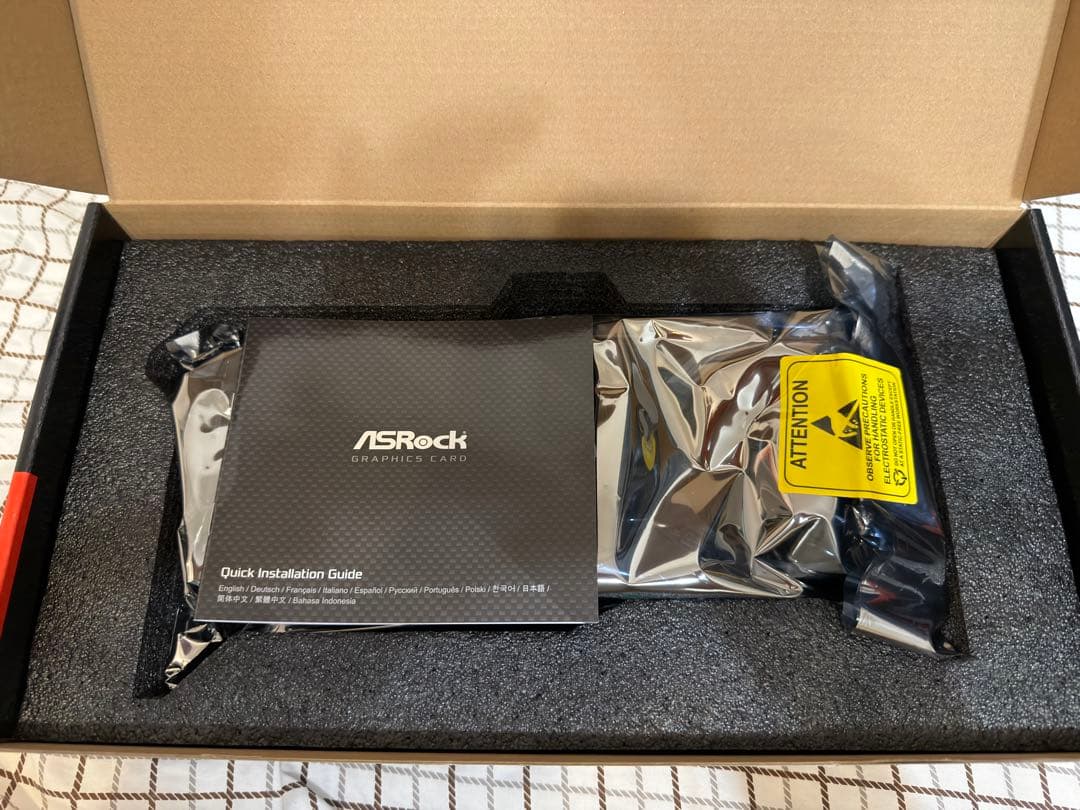 グラフィックボード・グラボ・ビデオカード Asrock CHALLENGER AMD RADEON RX9070 16GB