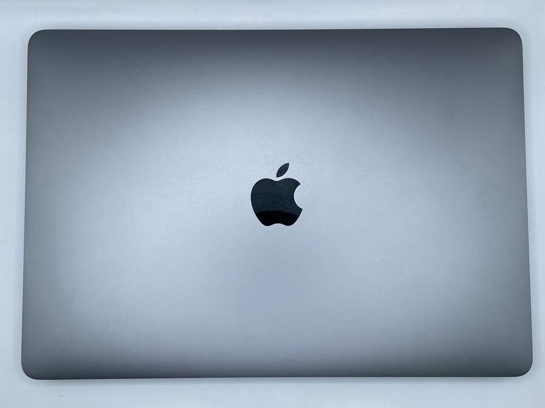 MacBook Pro 13インチ (M1, 2020) 8GB / 256GB