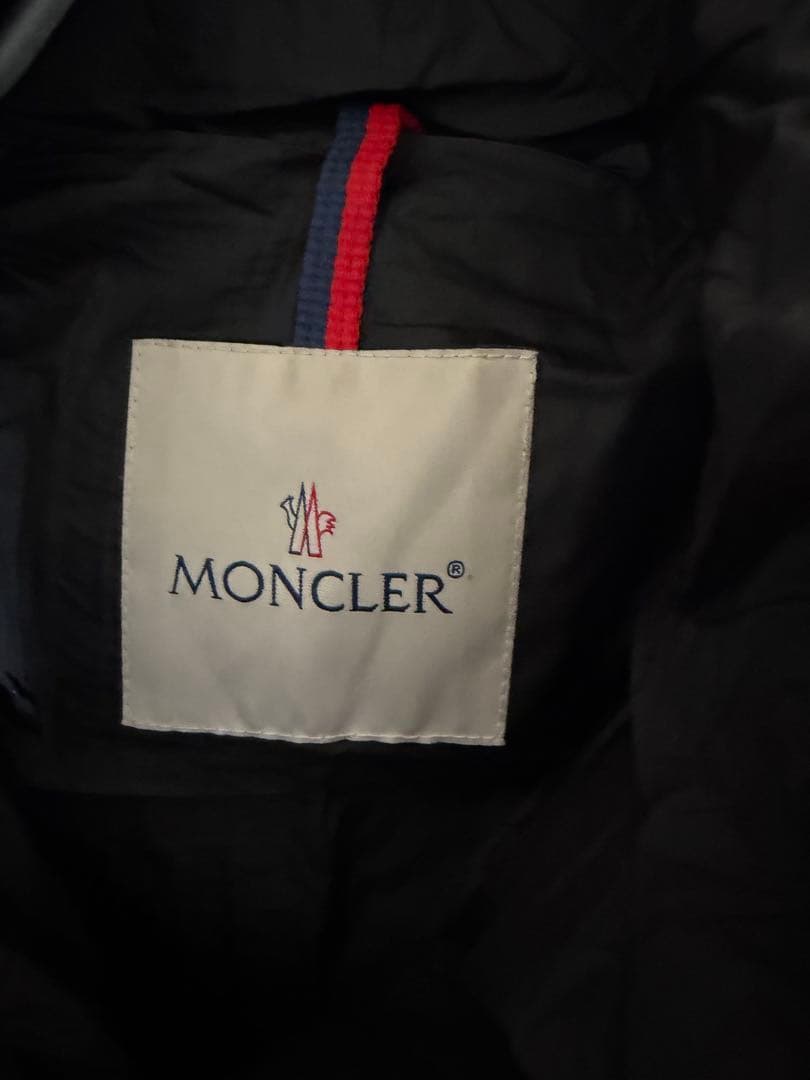 ⚠︎Kana⚠︎ モンクレール　ダウン　『極美品』