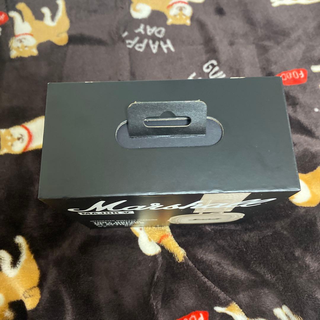 【最終お値下げ】Marshall ワイヤレスヘッドホン ホワイト
