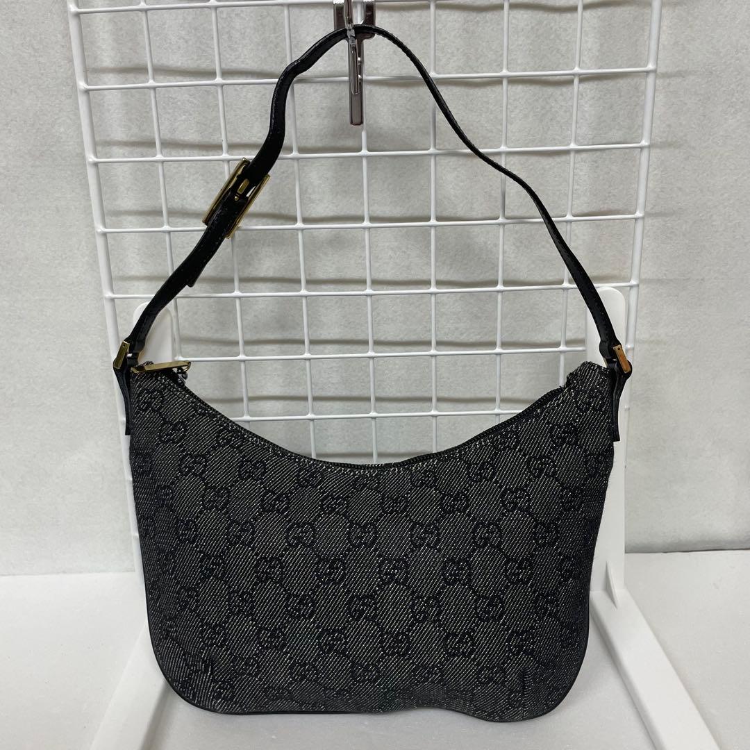 GUCCI グッチ アクセサリーポーチ gg柄 ブラック