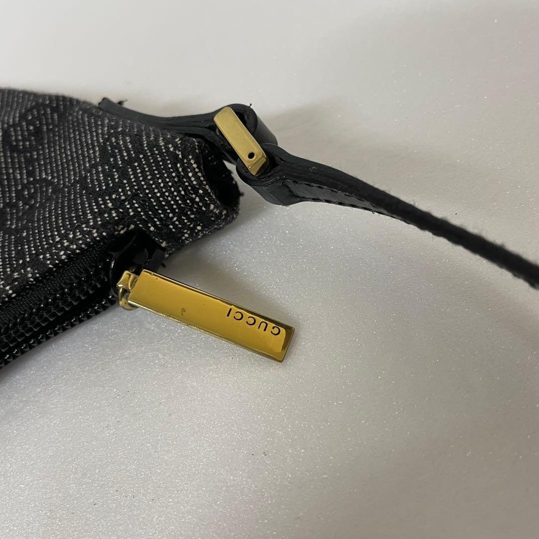 GUCCI グッチ アクセサリーポーチ gg柄 ブラック