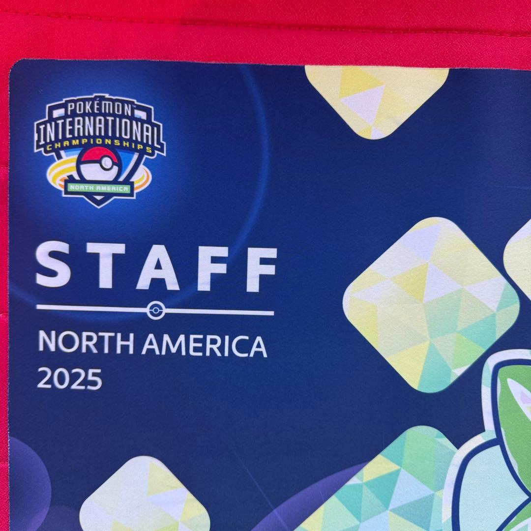 【特価】EUIC NAIC 2025 オーガポン　プレイマット　staff