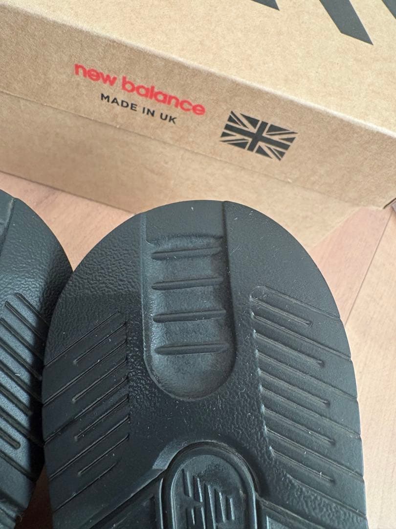 New Balance U1500 トリプルブラック