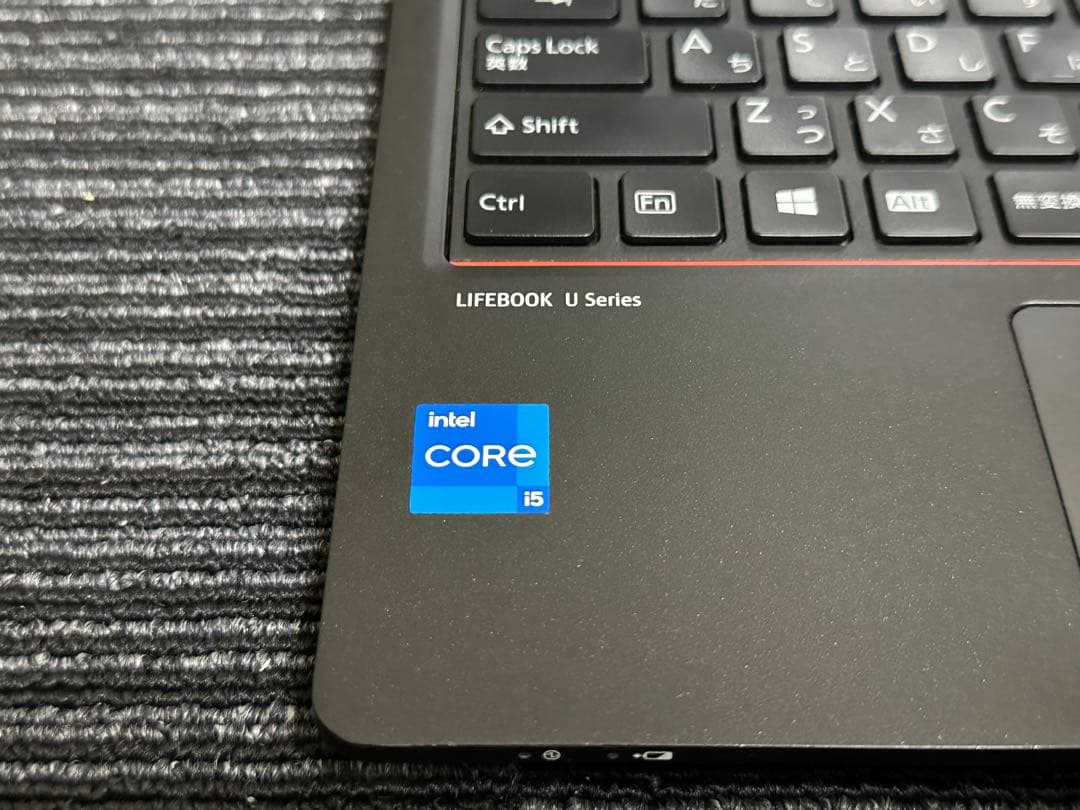 富士通 LIFEBOOK U7311/FX i5-1135G7ジャンク